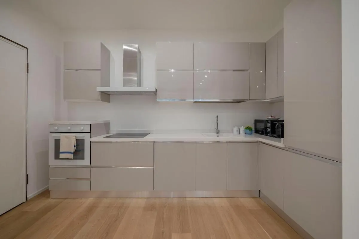 Duomo New Apartment In District Missori Comfort Milán