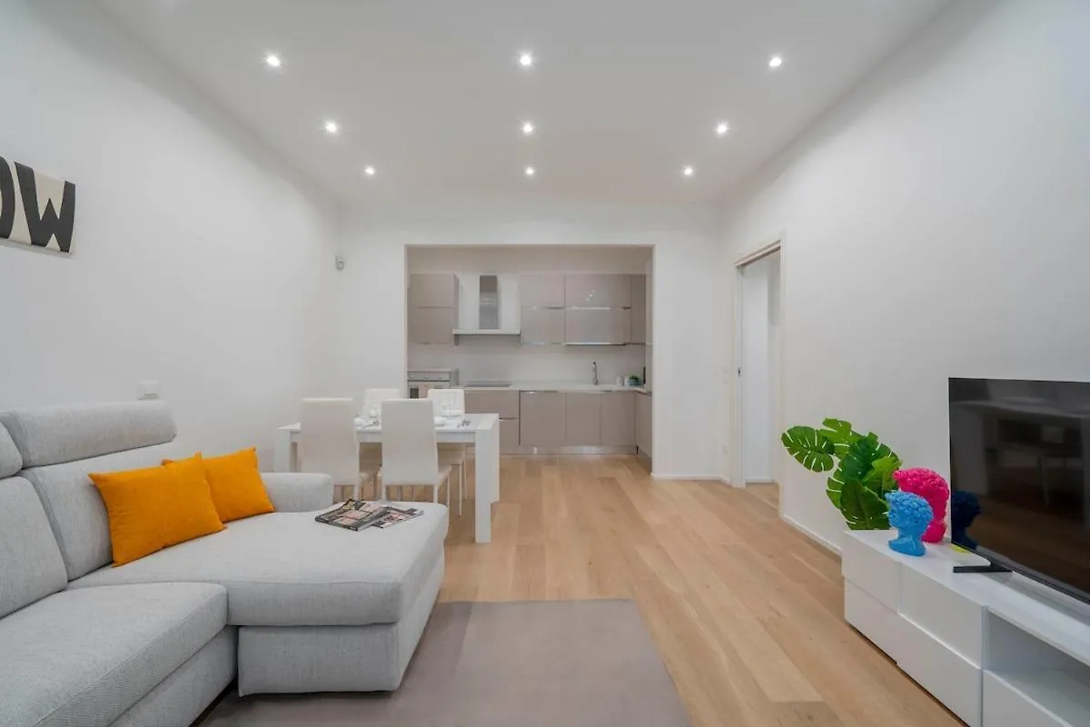 Prázdninový dům Duomo New Apartment In District Missori Comfort Milán Itálie